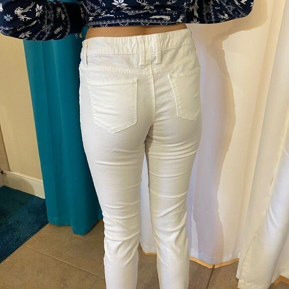 💚 A4 No boundaries white stretch jeans juniors size 9 - Picture 2 of 7
